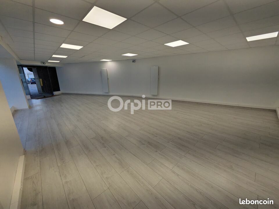 Local commercial 69 m² (image 1)