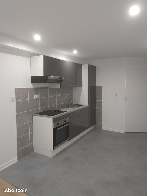 Appartement 1 pièce 25 m² · à Royat · 25 m² · 380 €/mois