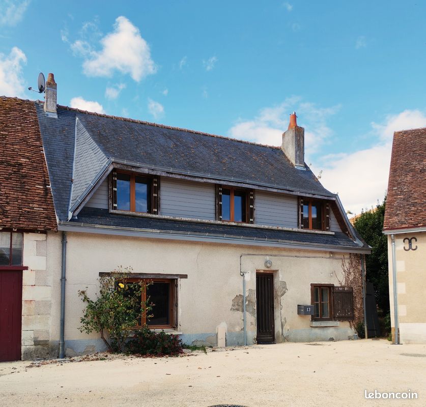 Maison 4 pièces 112 m² · à Moulins-sur-Céphons · 112 m² · 79 000 €