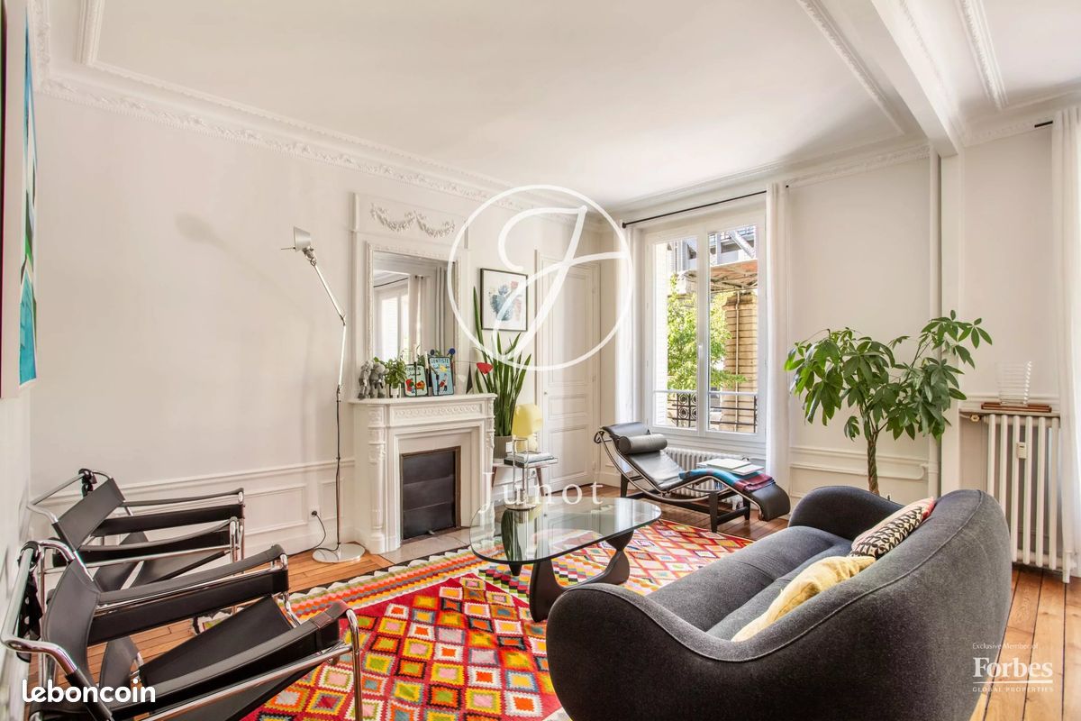 Appartement 4 pièces 69 m² · à Paris · 69 m² · 749 000 €