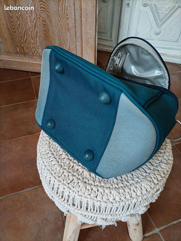 Vanity case (image 7)