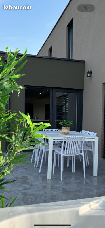 Table chaise balcon (image 1)