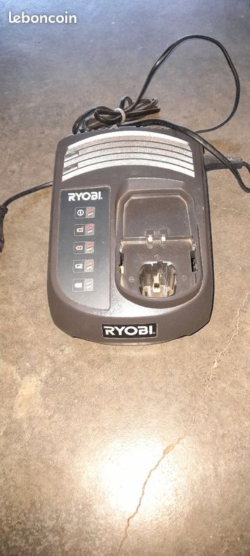 Chargeur batterie ryobi (image 1)