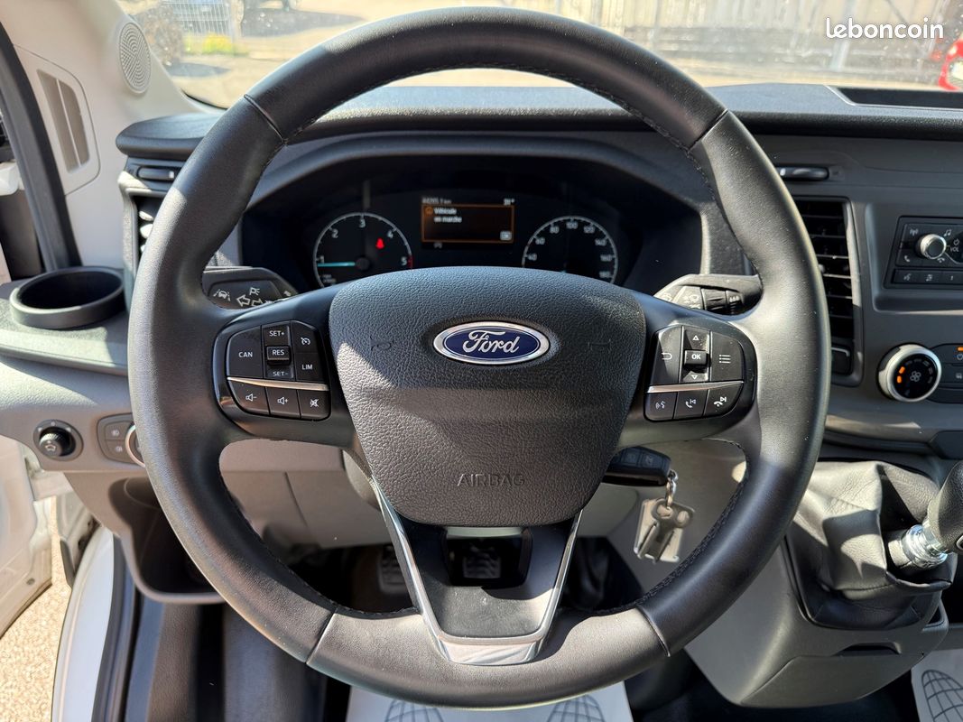 Ford TRANSIT L4 2.0 ECOBLUE 130CH TREND CAISSE HAYON (image 11)