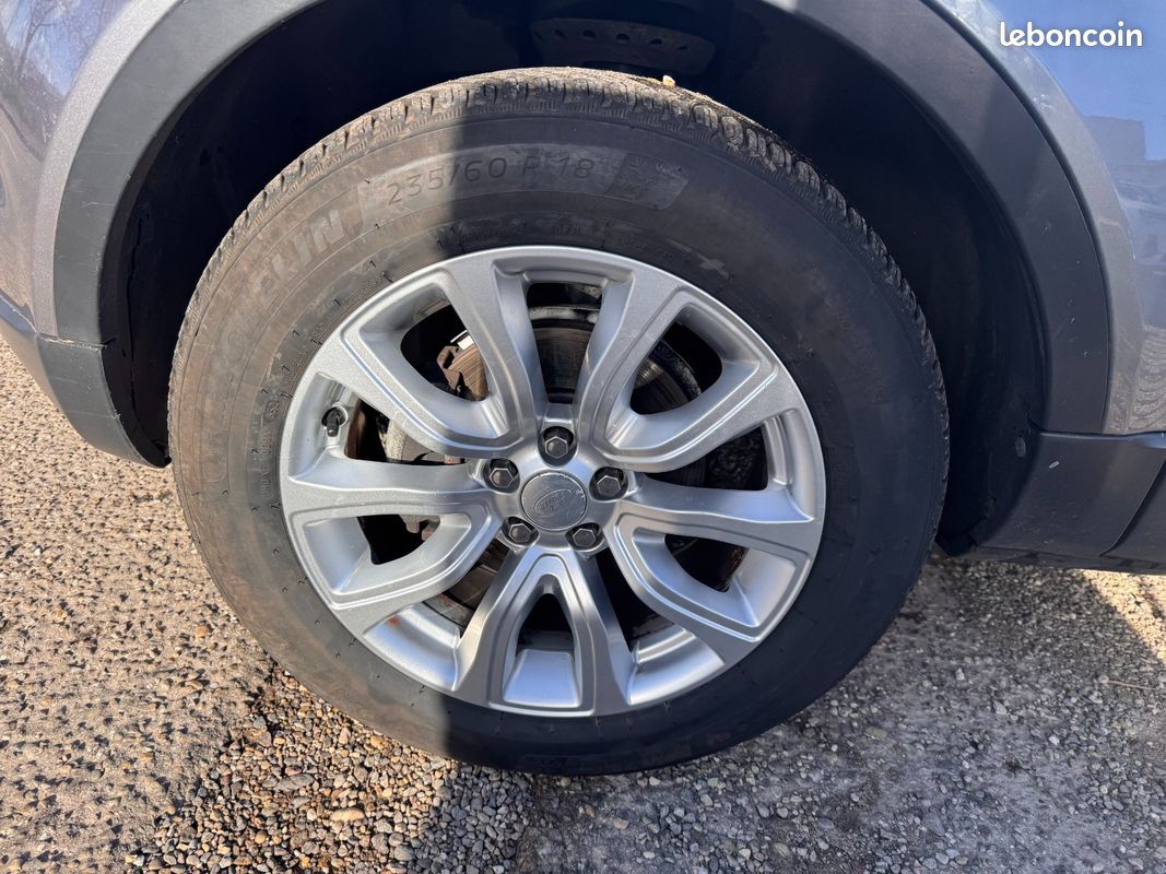 Land Rover RANGE ROVER EVOQUE 2.2 TD4 16V 4WD BVA6 150 cv Boîte auto Prestige (image 12)