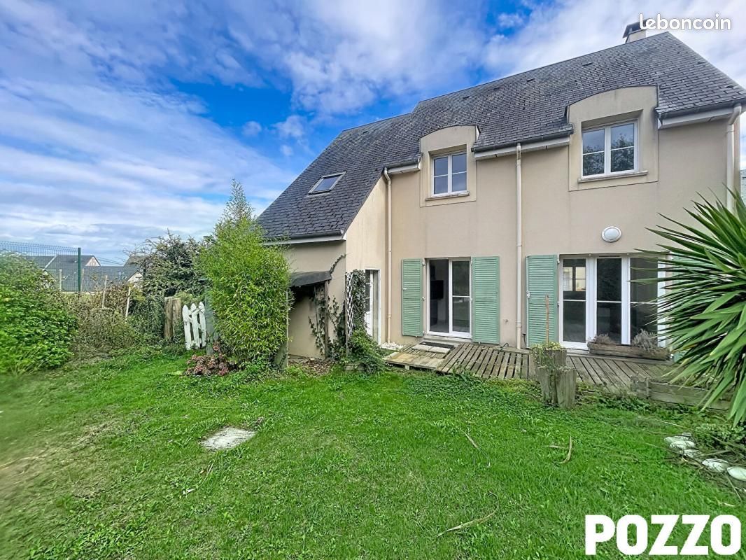 Maison 6 pièces 97 m² · à Port-en-Bessin-Huppain · 97 m² · 225 000 €