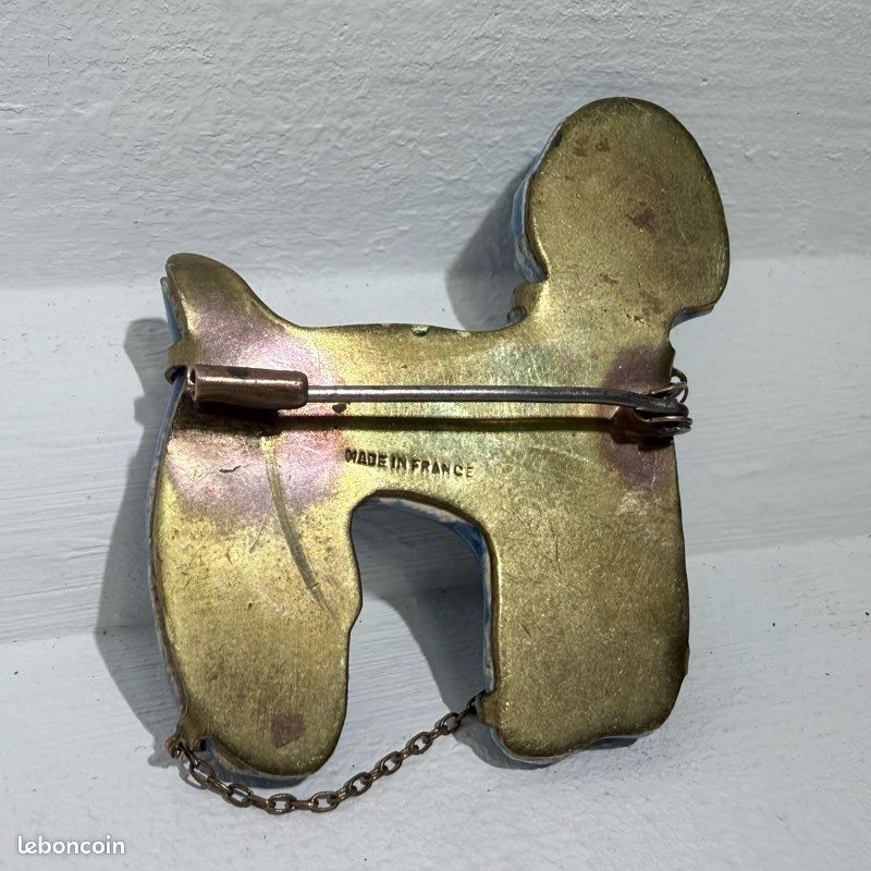 Broche Ancienne Art Déco Plaqué Or 18k 750 – Motif Chien Caniche – Bijou De Créateur