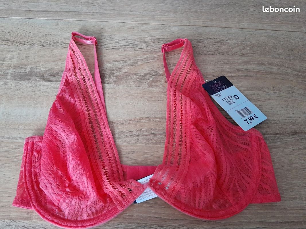 Soutien gorge dentelle corail 85D Vêtements
