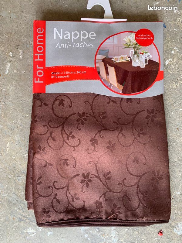 Nappe rectangulaire anti tâche (image 1)