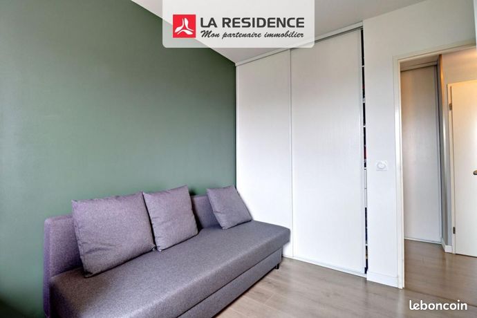 https://img.leboncoin.fr/api/v1/lbcpb1/images/67/df/f1/67dff1fd5a1a7cdef1f282cdeb384643773f966a.jpg?rule=ad-image