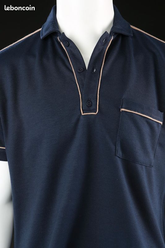 Propstore - Narcos / Polo original de la série avec COA (image 4)