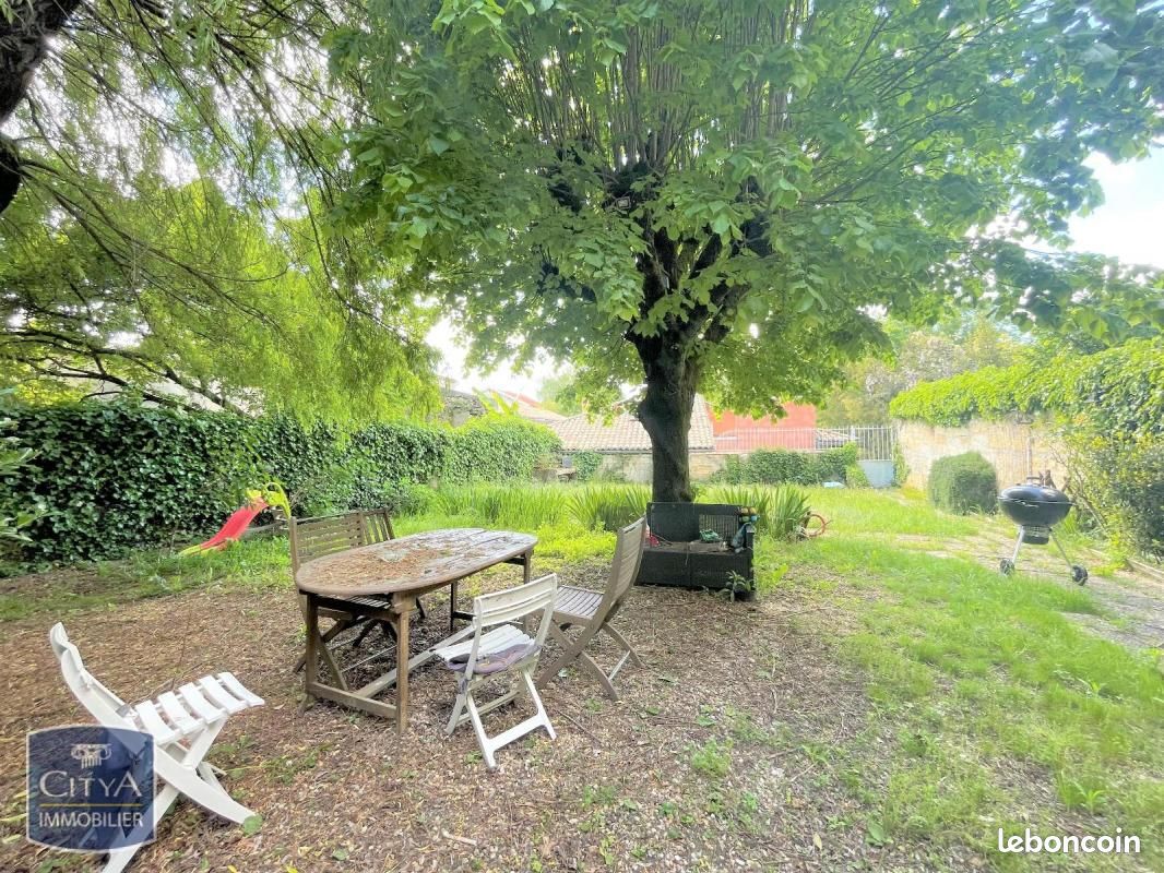 Appartement 3 pièces 112 m² - Coutras 33230 (image principale 6)