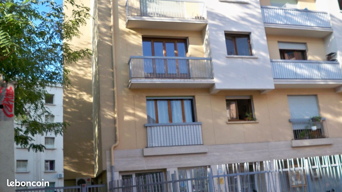 Appartement 3 pièces 82 m² · à Marseille · 82 m² · 305 000 €