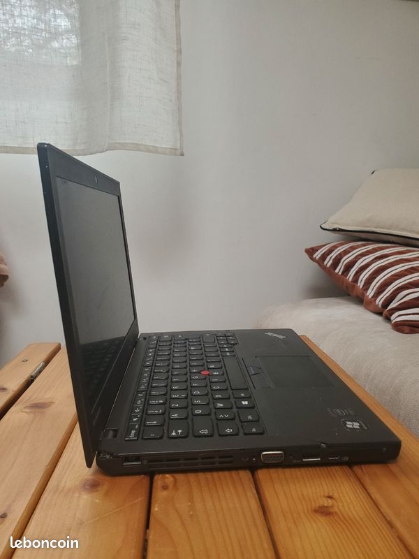 Ordinateur ThinkPad Lenovo x250 (image 4)