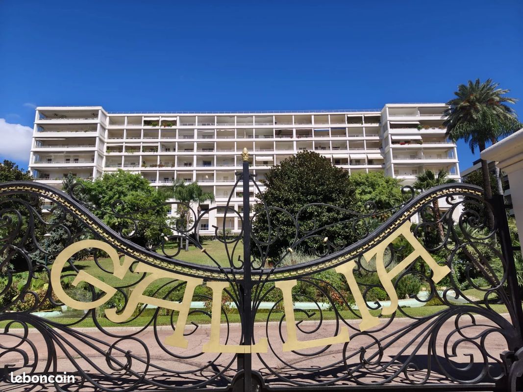 Appartement 4 pièces 135 m² · à Cannes · 135 m² · 730 000 €