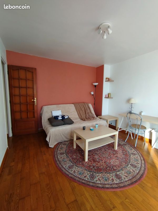 Appartement 1 pièce 28 m² · à Reims · 28,3 m² · 580 €