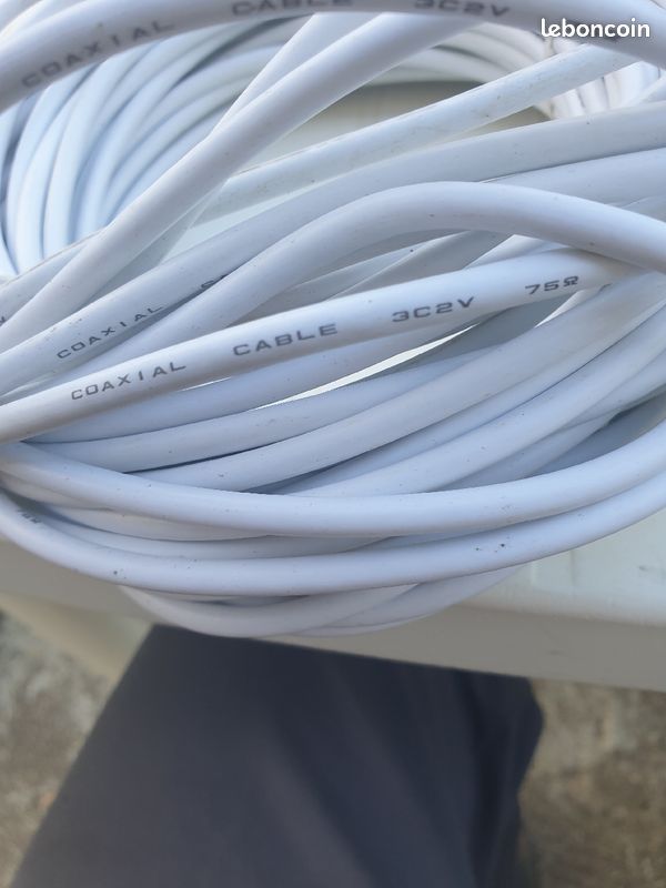 Cable antenne mâle/ male (image 2)