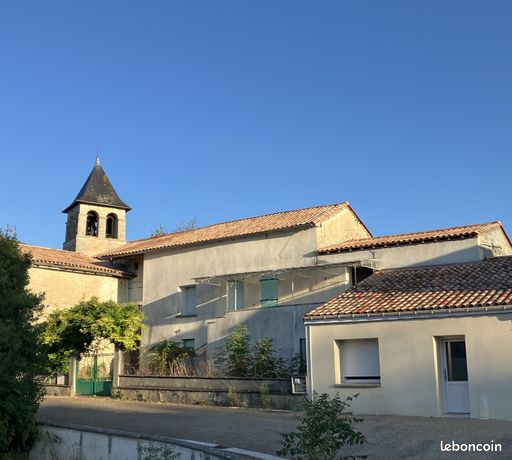 Maison + Grange centre Mornac