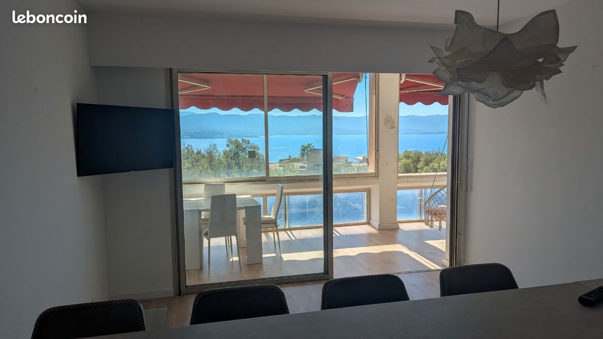 Appartement 2 pièces 56 m² · à Ajaccio · 56 m² · 255 000 €
