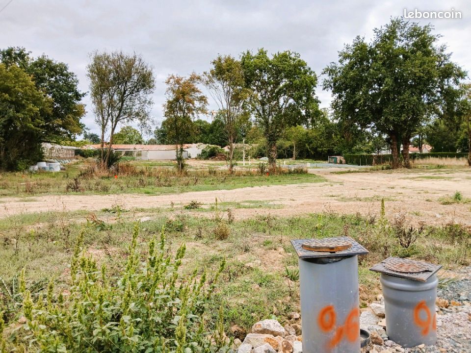 Terrain 370 m² · à Saint-Mars-la-Réorthe · 35 520 €
