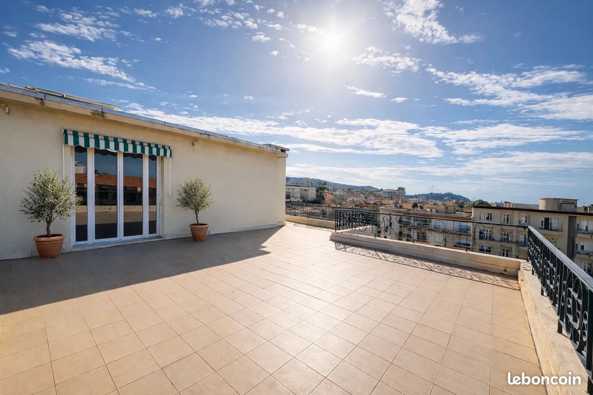 Appartement 4 pièces 135 m² · à Nice · 135 m² · 1 095 000 €
