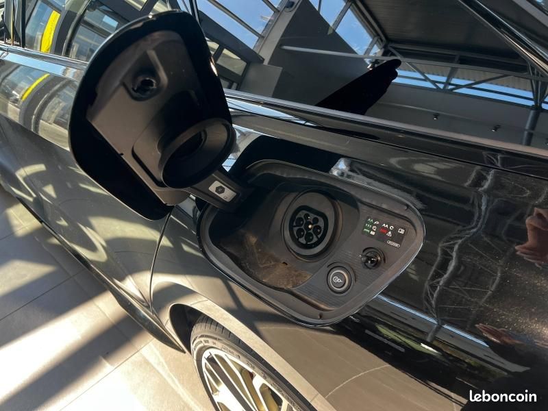 Audi A5 Avant 2.0 e-hybrid 299ch S line quattro S tronic 7 (image 14)