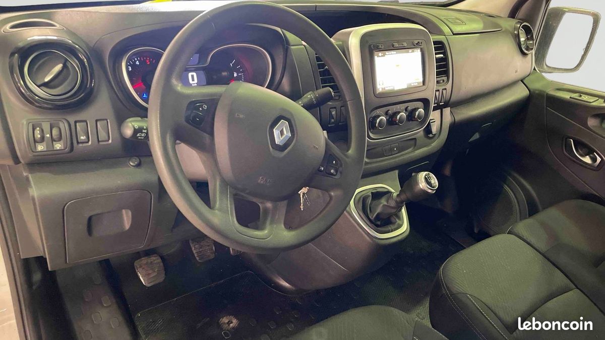 Renault trafic fgn l1h1 1200 kg dci 120 grand confort (image 9)
