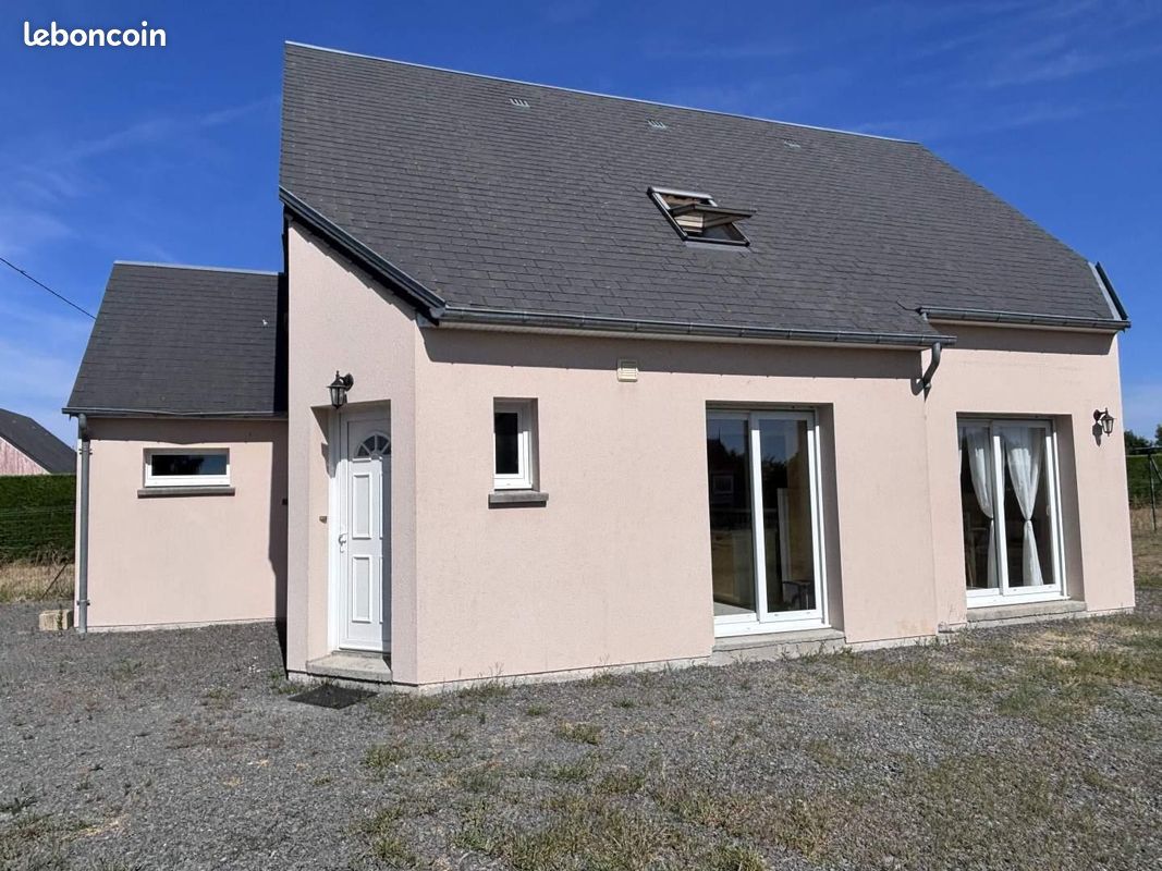 Maison 4 pièces 105 m² · à Gouville-sur-Mer · 105 m² · 327 500 €