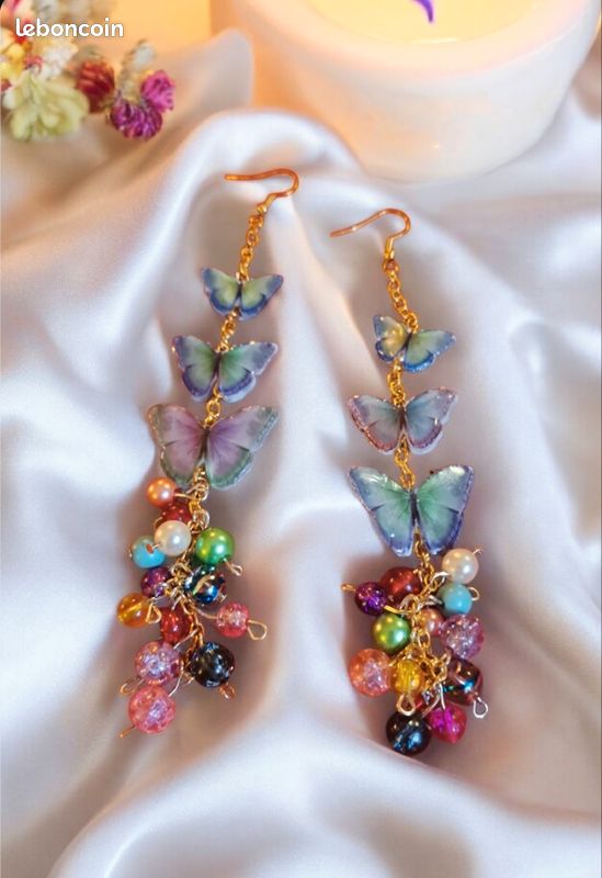 Boucles D'Oreilles Pendantes Trois Étoiles Multicolore - Violet, Orange & Rose - France
