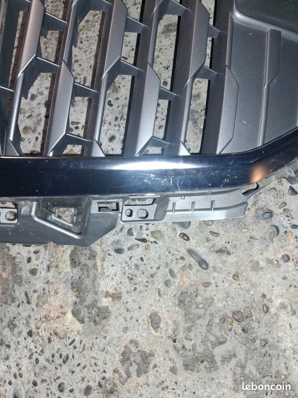 Calandre audi Q2 (image 2)