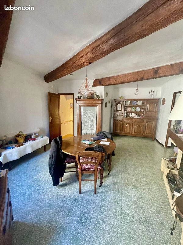Maison 7 pièces 101 m² · à Aix-en-Provence · 101 m² · 550 000 €