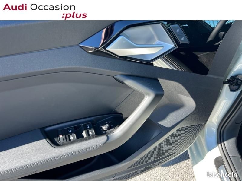 Audi A1 Sportback 25 TFSI 95ch Design S tronic 7 (image 17)
