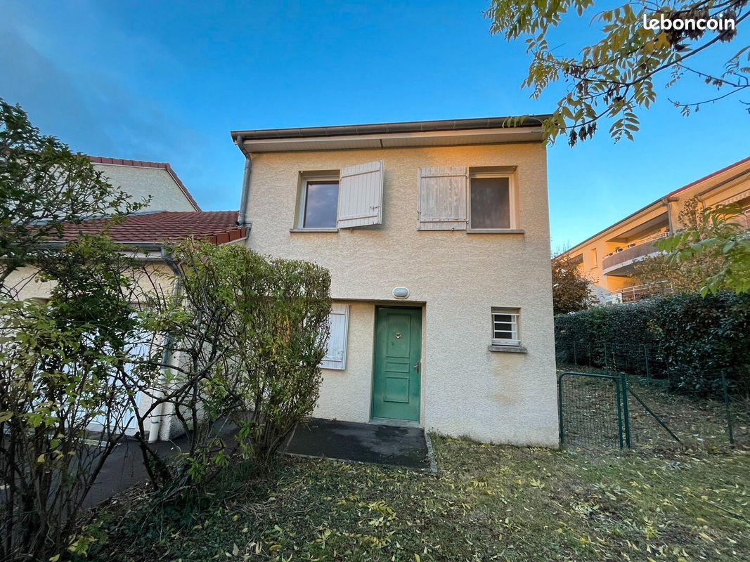 Maison 5 pièces 101 m² · à Saint-Vallier · 101 m² · 139 000 €