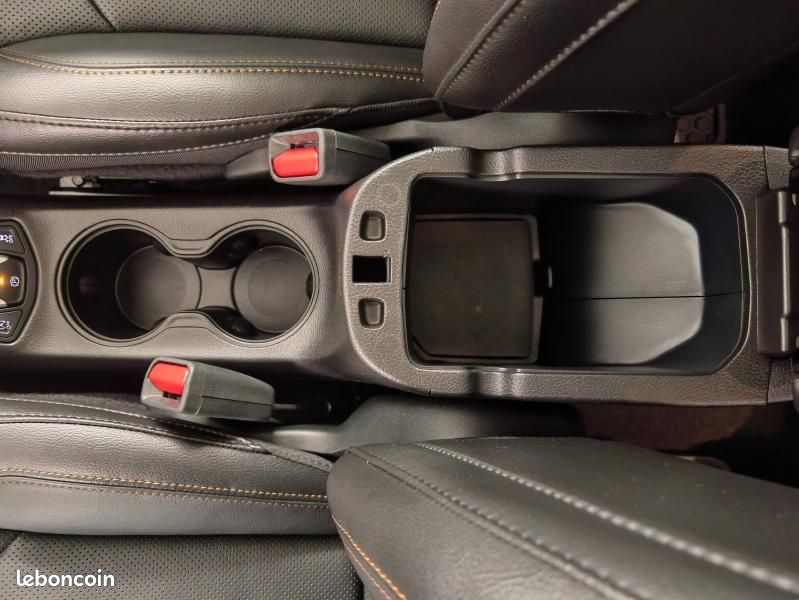 Jeep Compass 1.4 MultiAir II 140ch S Limited 4x2 (image 24)