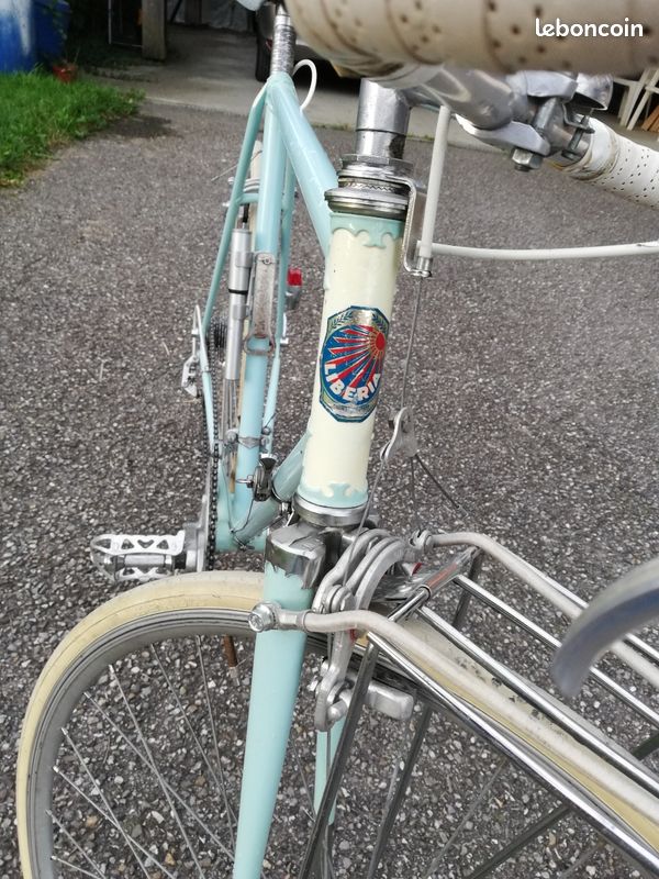 Fichier:Velo Liberia 1991.JPG - Wikipédia