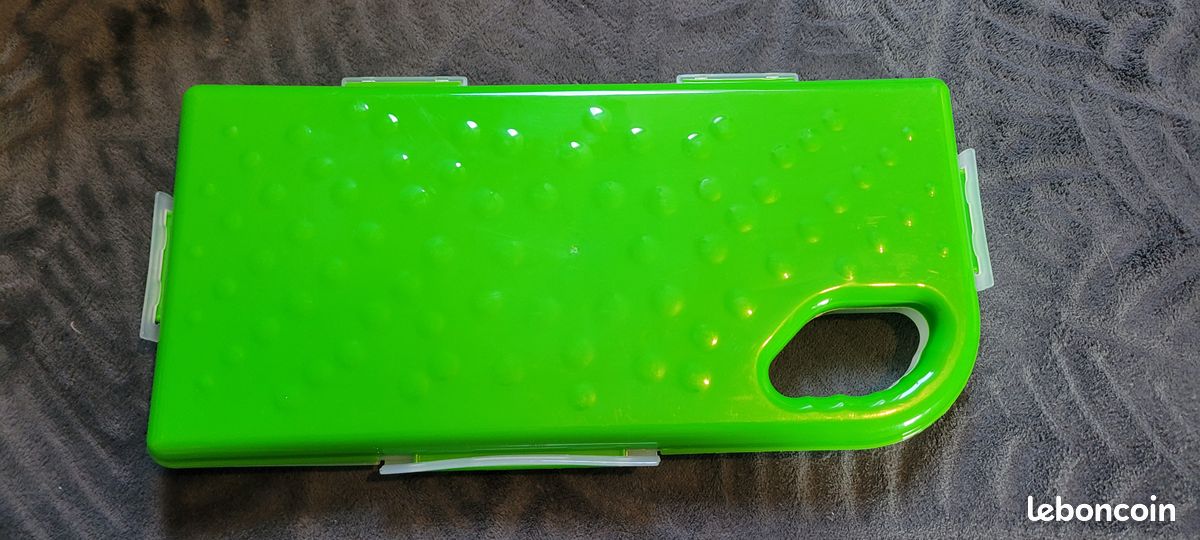 Valisette de 3 Couteaux Colorés + Planche, Lames en Acier Inoxydable (image 7)