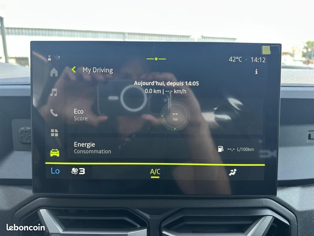 Dacia Duster Mild Hybrid 130 Journey (image 18)