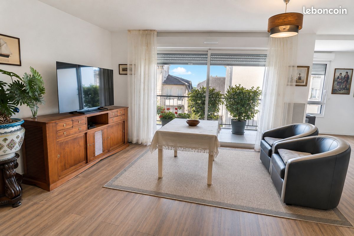 Appartement 5 pièces 96 m² · à Landerneau · 96 m² · 365 000 €