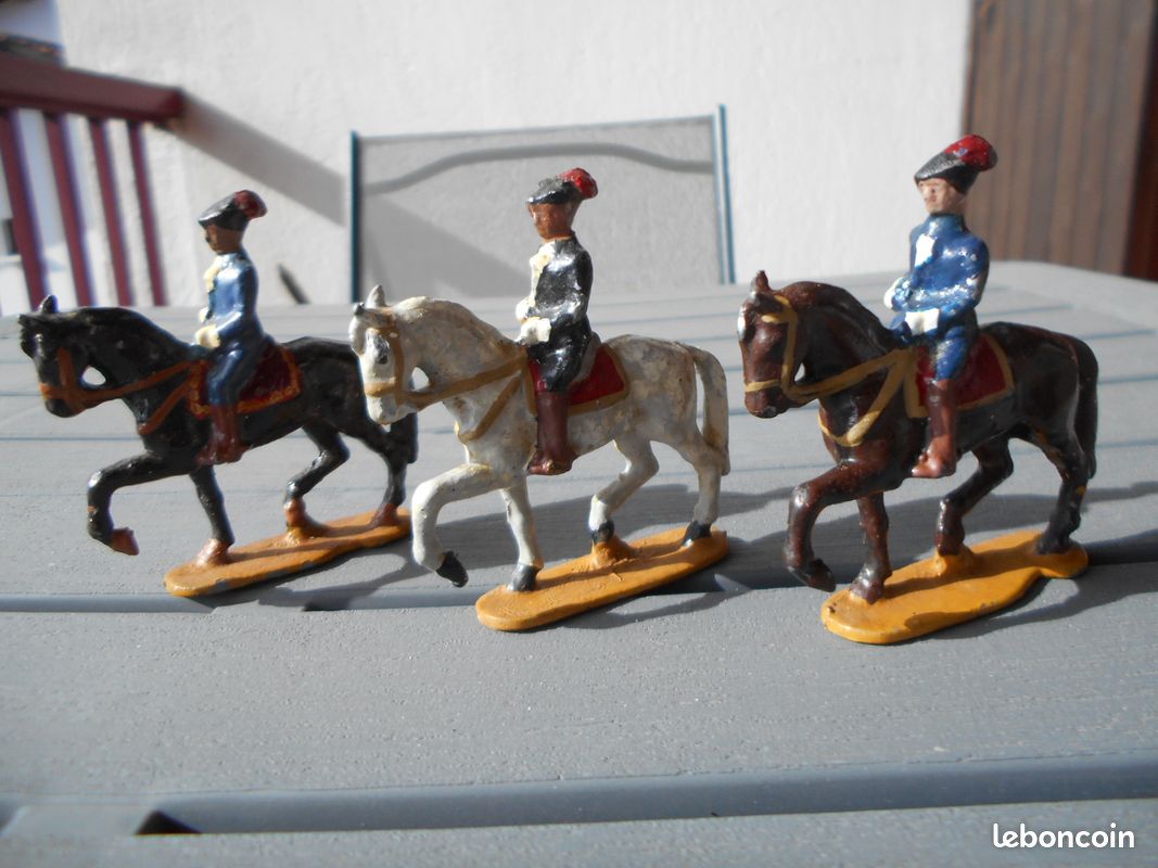 Figurines - Quiralu - colporteur - animaux - années 50s, 60s