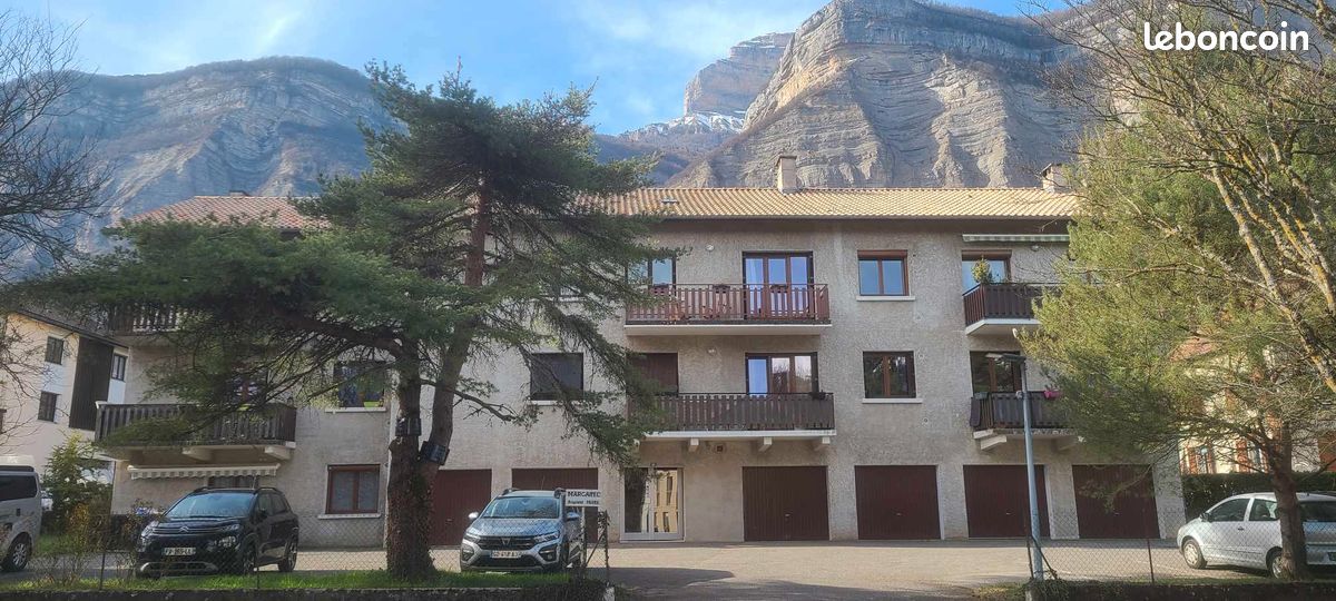 Appartement 4 pièces 98 m² · à Crolles · 98 m² · 260 000 €