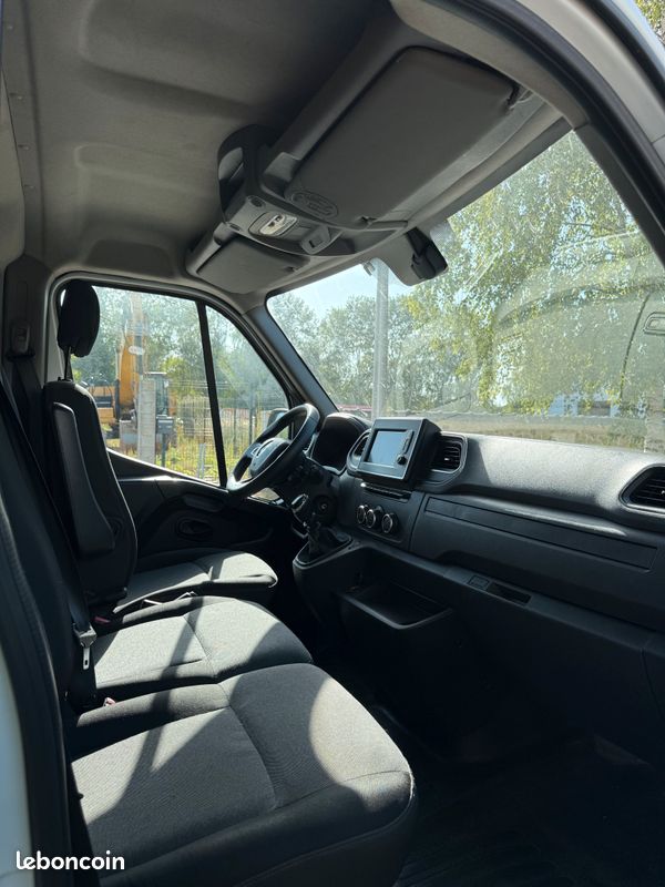 Renault master 2020 iii fourgon l3h3 2.3 dci 130 (image 5)