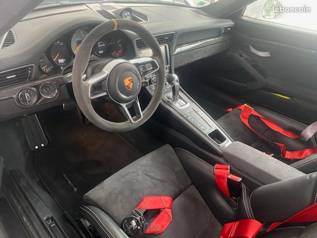PORSCHE 911 GT3 (991) RS 4.0 PDK 500 cv (image 4)