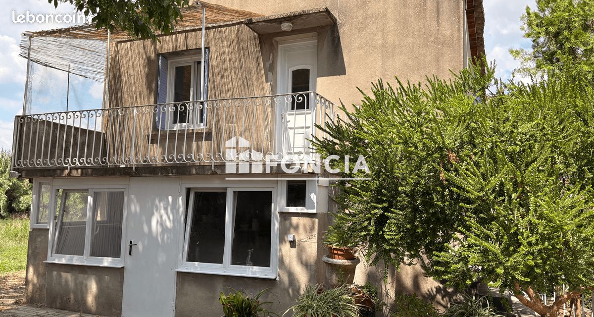 Appartement 3 pièces 58 m² · à Saint-Julien-de-Peyrolas · 58 m² · 630 €