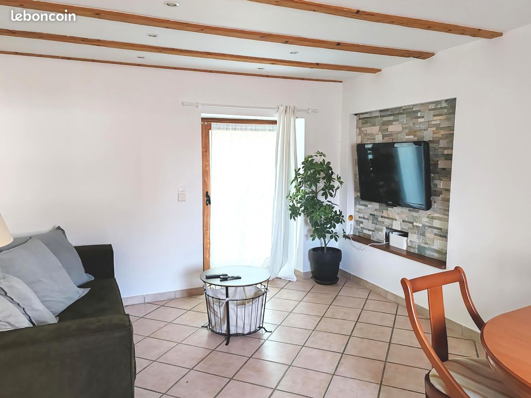 Vente | Maison de village | 4p | 3ch | 90 m² | Chevry | Terrasse · Jardin (image 4)
