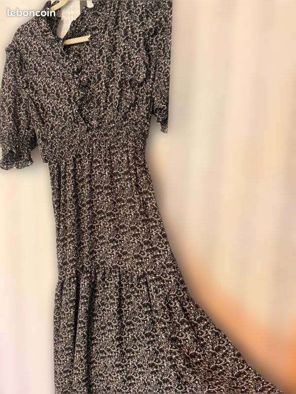 Robe Ceremonie Manoukian Robe Longue Magnifique Robe Longue Voile Noire Alain Manoukian Achat Occasion Robes  Longues (femme) Alain Manoukian Noir Très Bon état