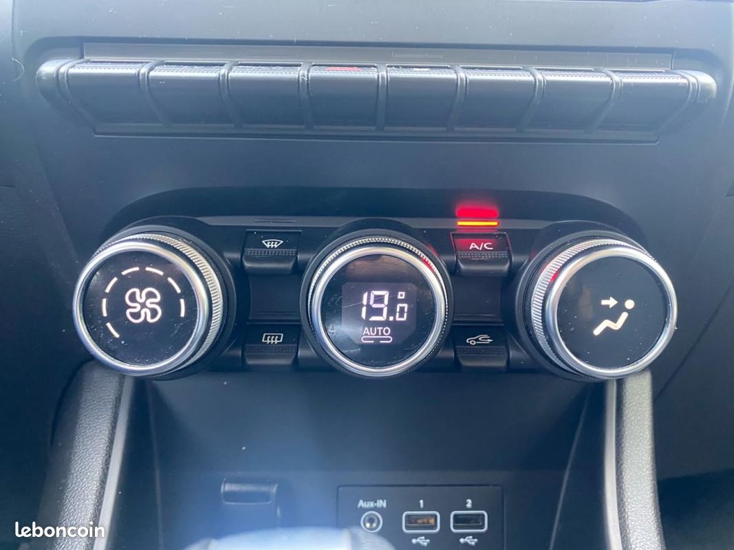 RENAULT CAPTUR 1.6 E-Tech Hybride - 145 - BVA multi-modes 2021 II Zen PHASE 1 (image 16)