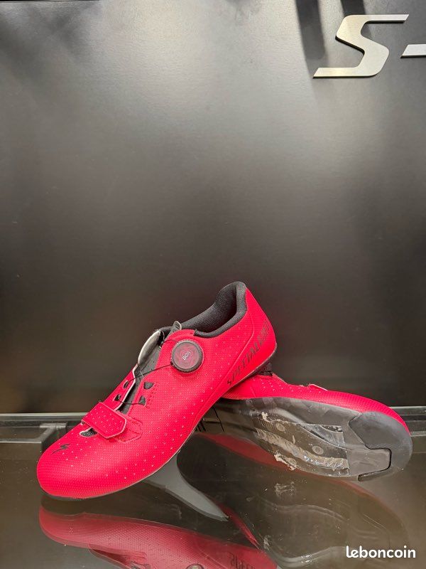 Chaussures Vélo Route Femme Specialized Torch 2.0 ? Taille EU 39.5 / US 8.75 - Blanc/lavande