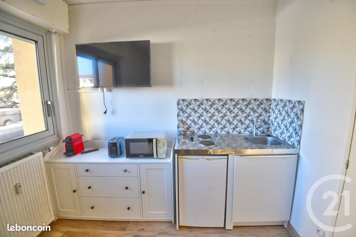 Appartement 1 pièce 13 m² · à Romans-sur-Isère · 13 m² · 450 €/mois