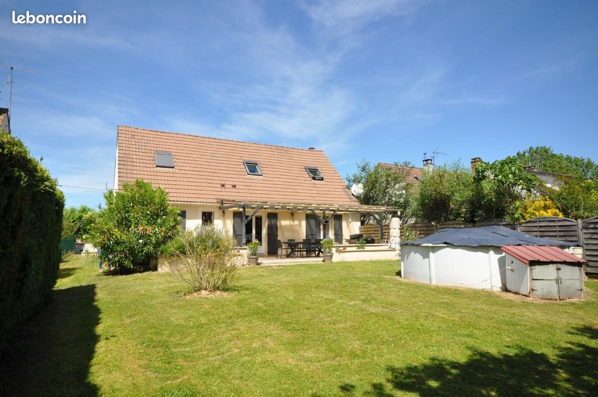 Maison 8 pièces 152 m² · à Boissy-sous-Saint-Yon · 152 m² · 447 200 €