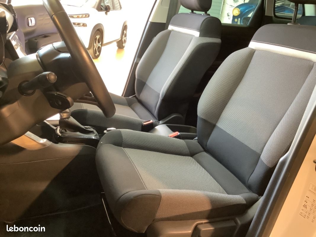CITROEN C3 AIRCROSS 130 CV SS EAT6 Feel Pack 1ER MAIN (image 18)